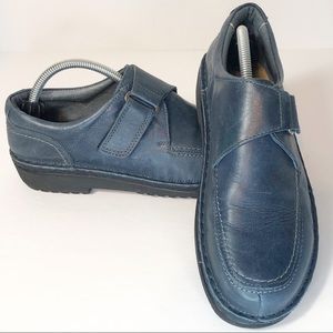 Naot blue leather loafers low heel sz 6.5 (EUR 37)